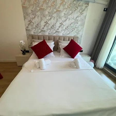 Amymamaia Marina Blue