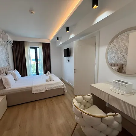 Amymamaia Marina Blue Apartament *